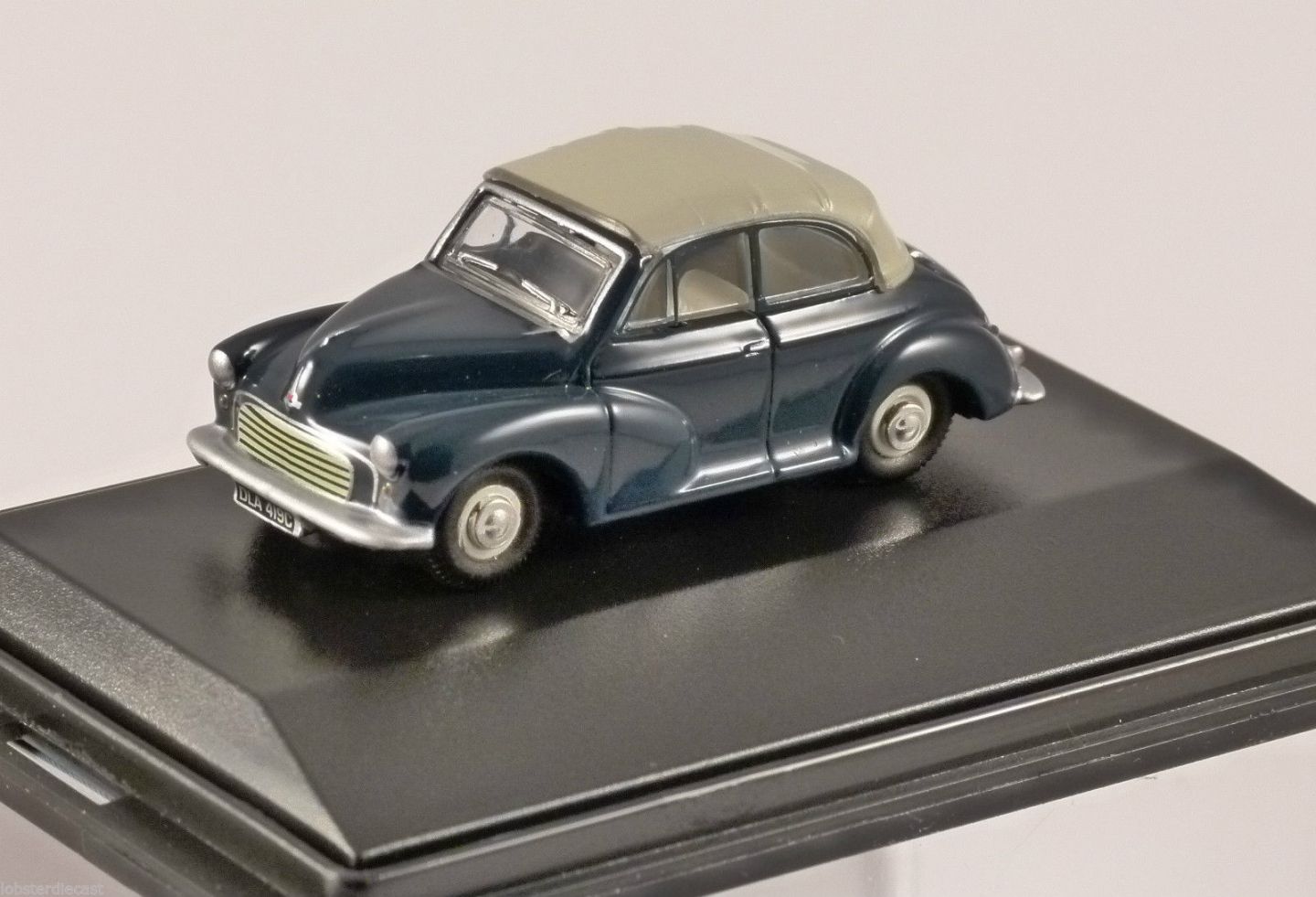 Oxford Diecast 1/76 Green Model Cars Morris Minor 