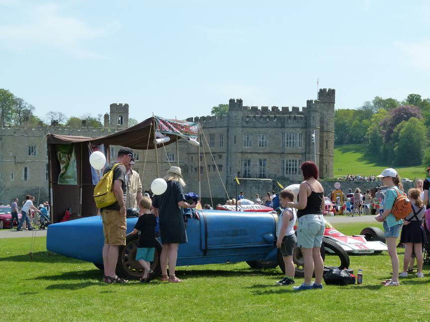 Show Reports - Motors By The Moat, Leeds Castle