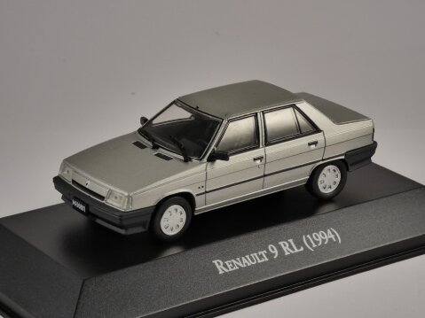 1994 RENAULT 9 RL in Silver - 1/43 scale partwork diecast model